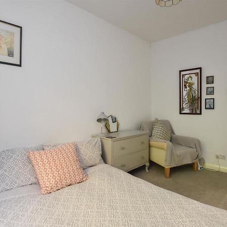 Stunning 2 Bed With Sea View In Hastings Old Town Apartment Ngoại thất bức ảnh